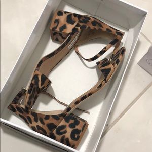 Steve Madden sandals